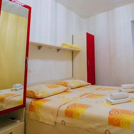 Apartments Luxur Center Башка-Вода Екстер'єр фото