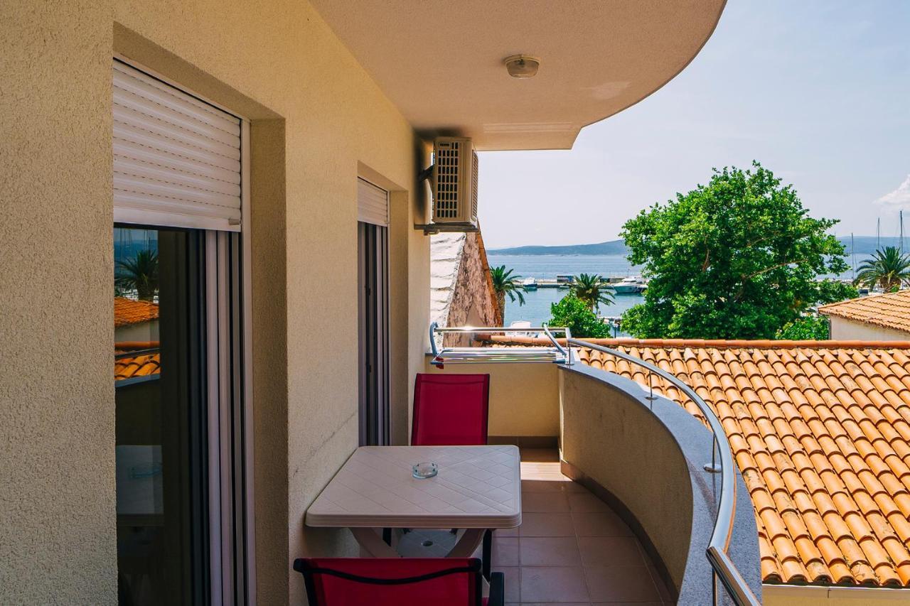 Apartments Luxur Center Башка-Вода Екстер'єр фото