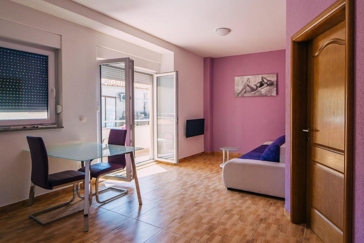 Apartments Luxur Center Башка-Вода Екстер'єр фото