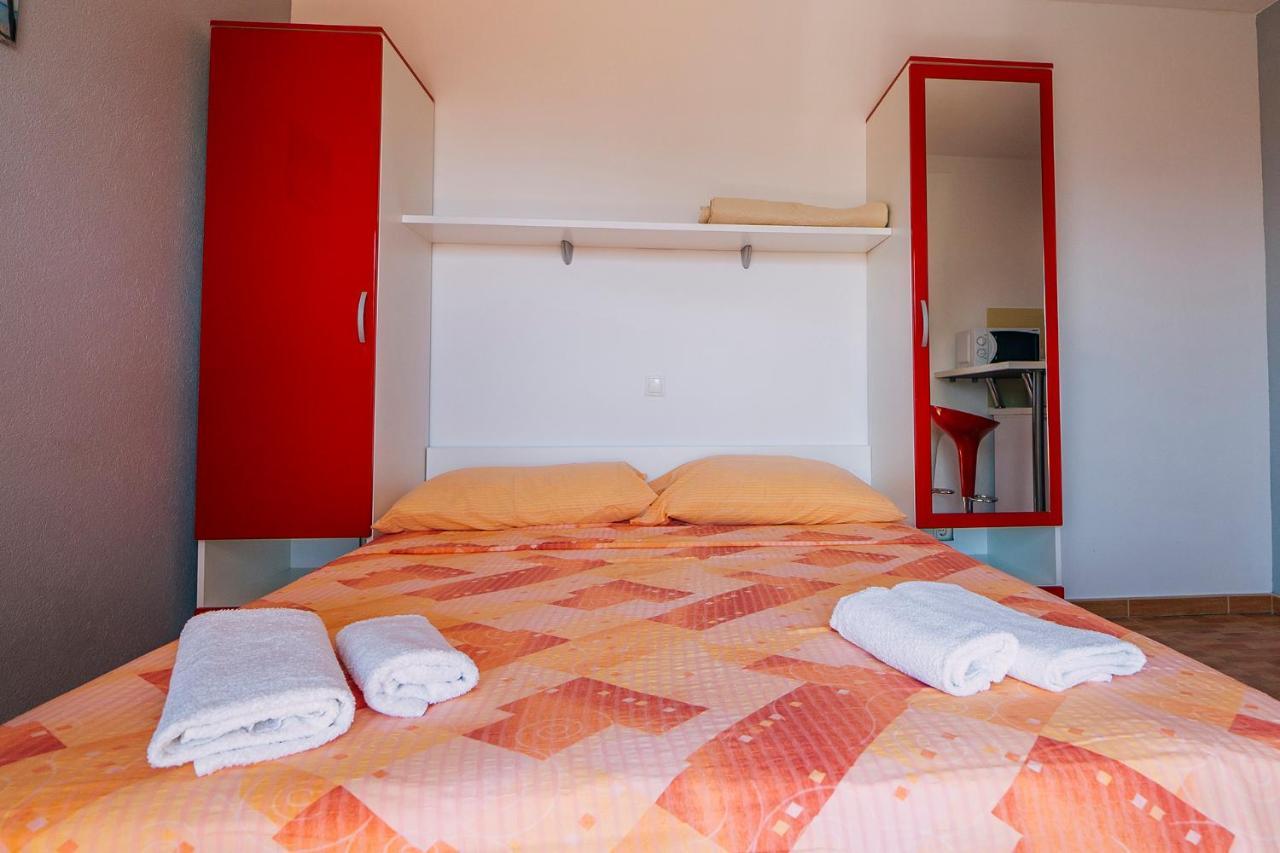 Apartments Luxur Center Башка-Вода Екстер'єр фото