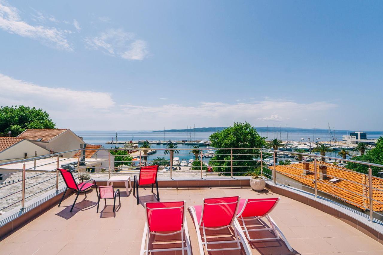 Apartments Luxur Center Башка-Вода Екстер'єр фото